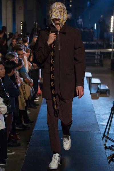 Look 34